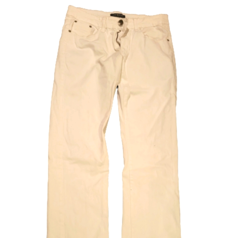 Wtoo white jeans. 5 pockets.